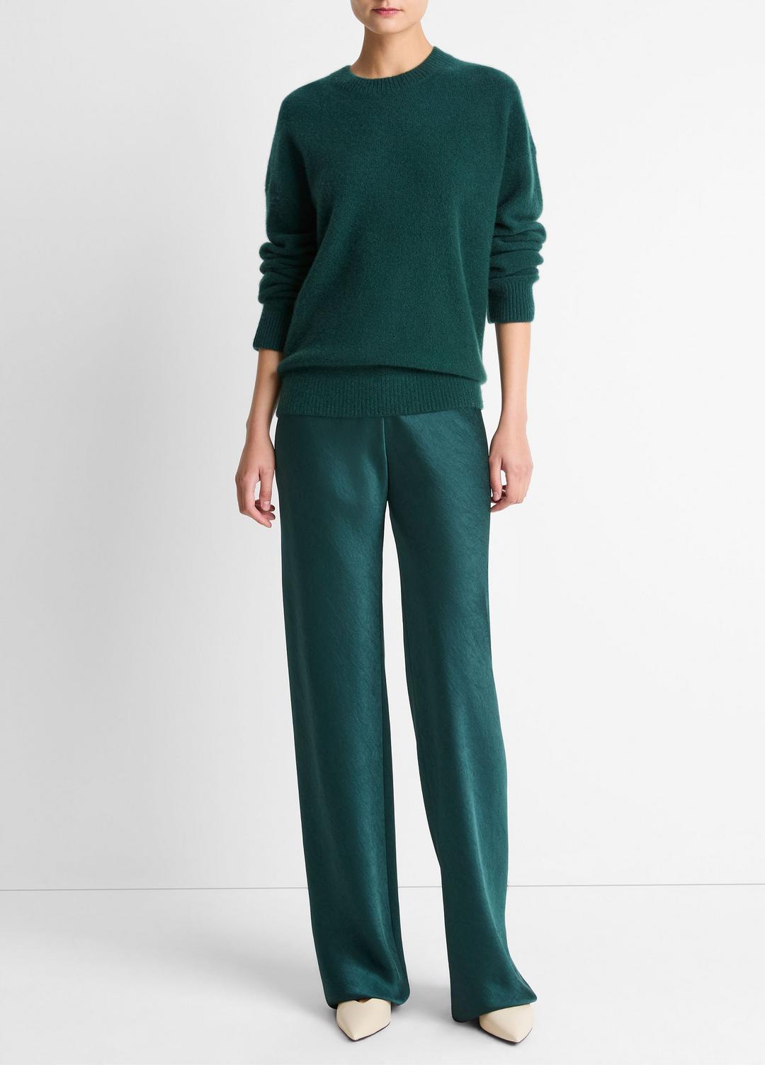 Plush Cashmere Crew Neck Sweater in Crew Neck - JUNIPER | VINCE Women