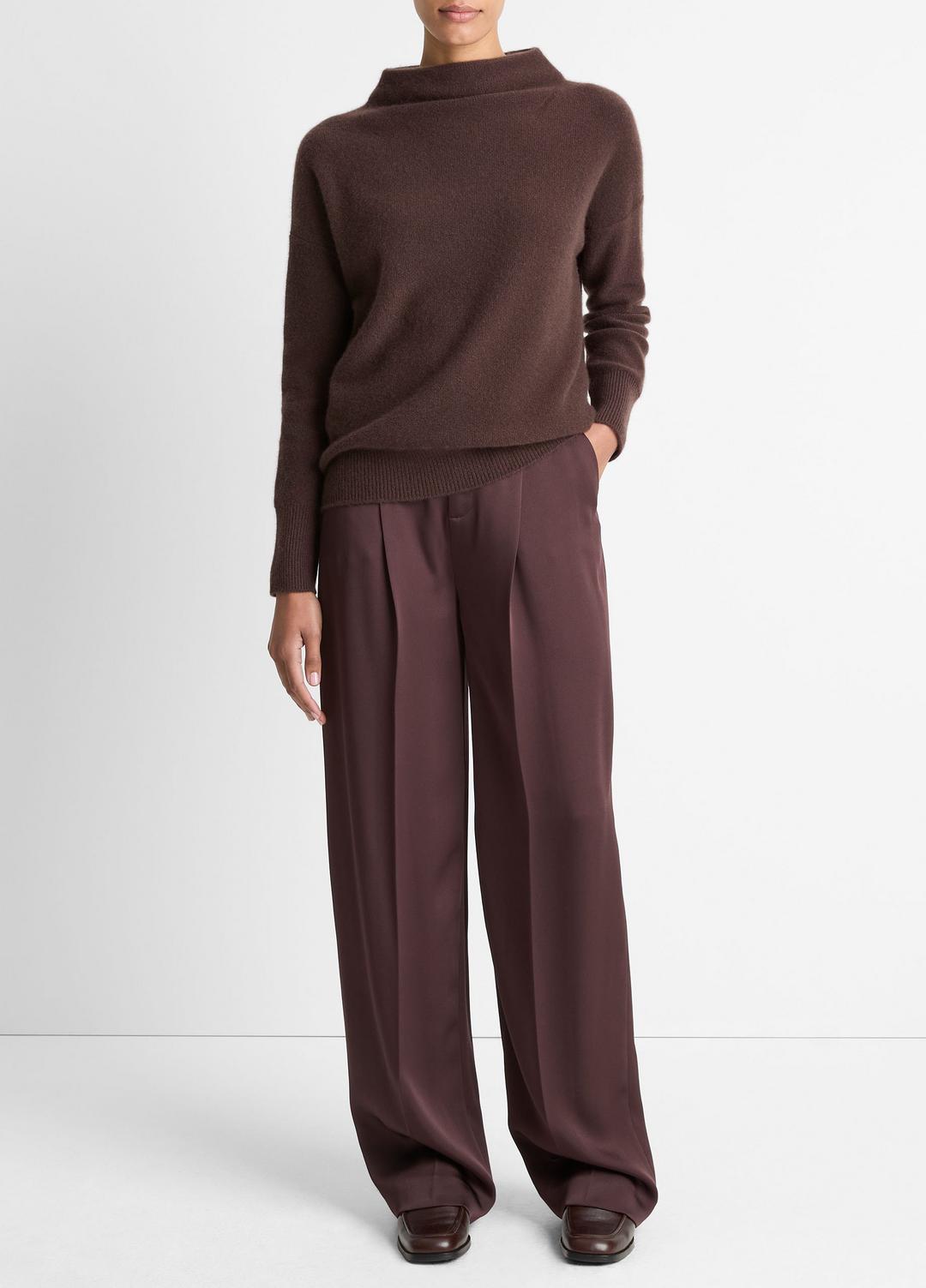 Plush Cashmere Funnel-Neck Sweater in Turtleneck - TRUFFLE | VINCE Women