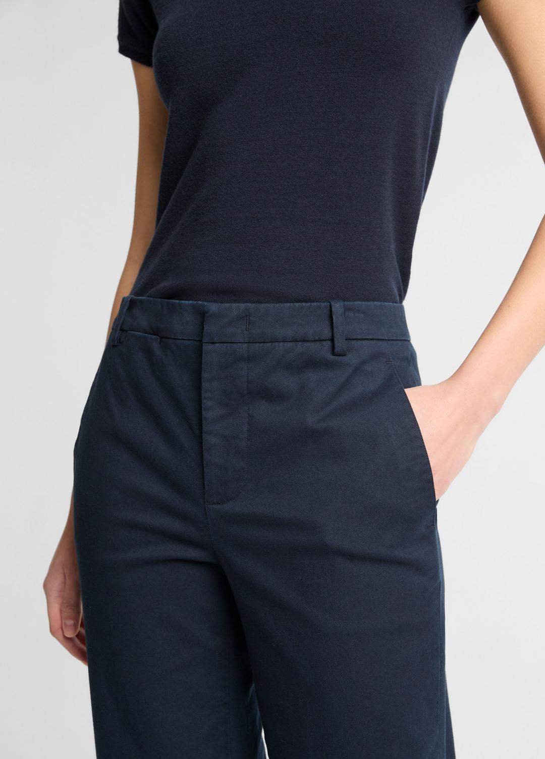 Avery Mid-Rise Italian Stretch-Cotton Chino Pant in Trousers - COASTAL BLUE | VINCE Women