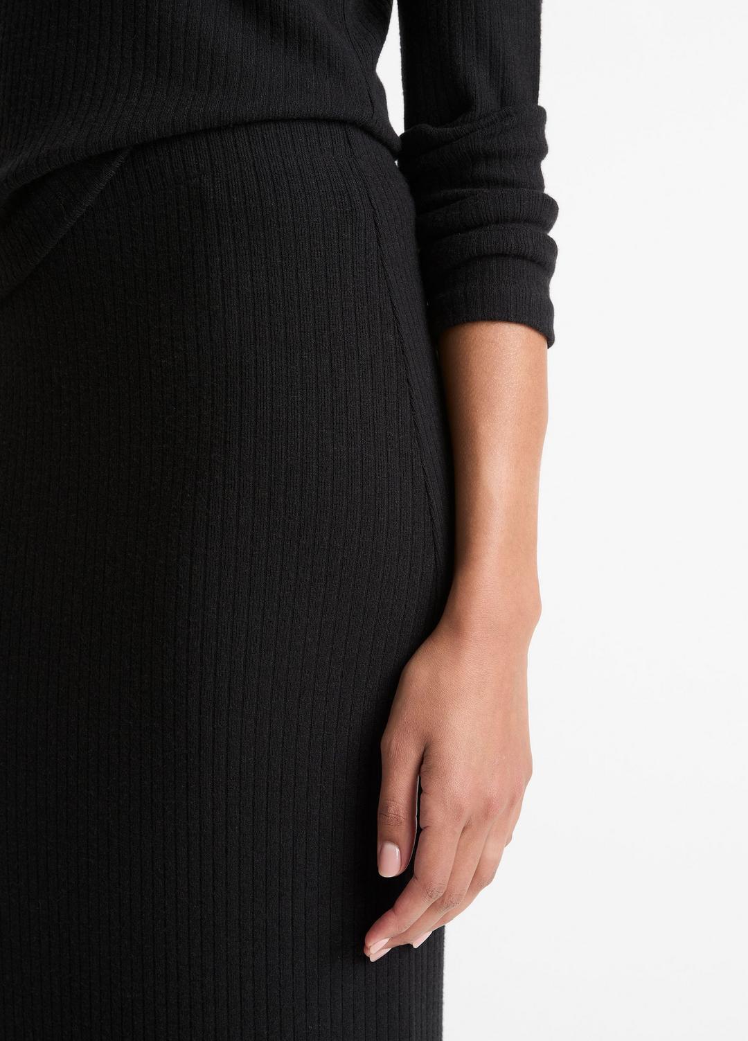 Cozy Rib Midi Skirt in Skirts - BLACK | VINCE Women