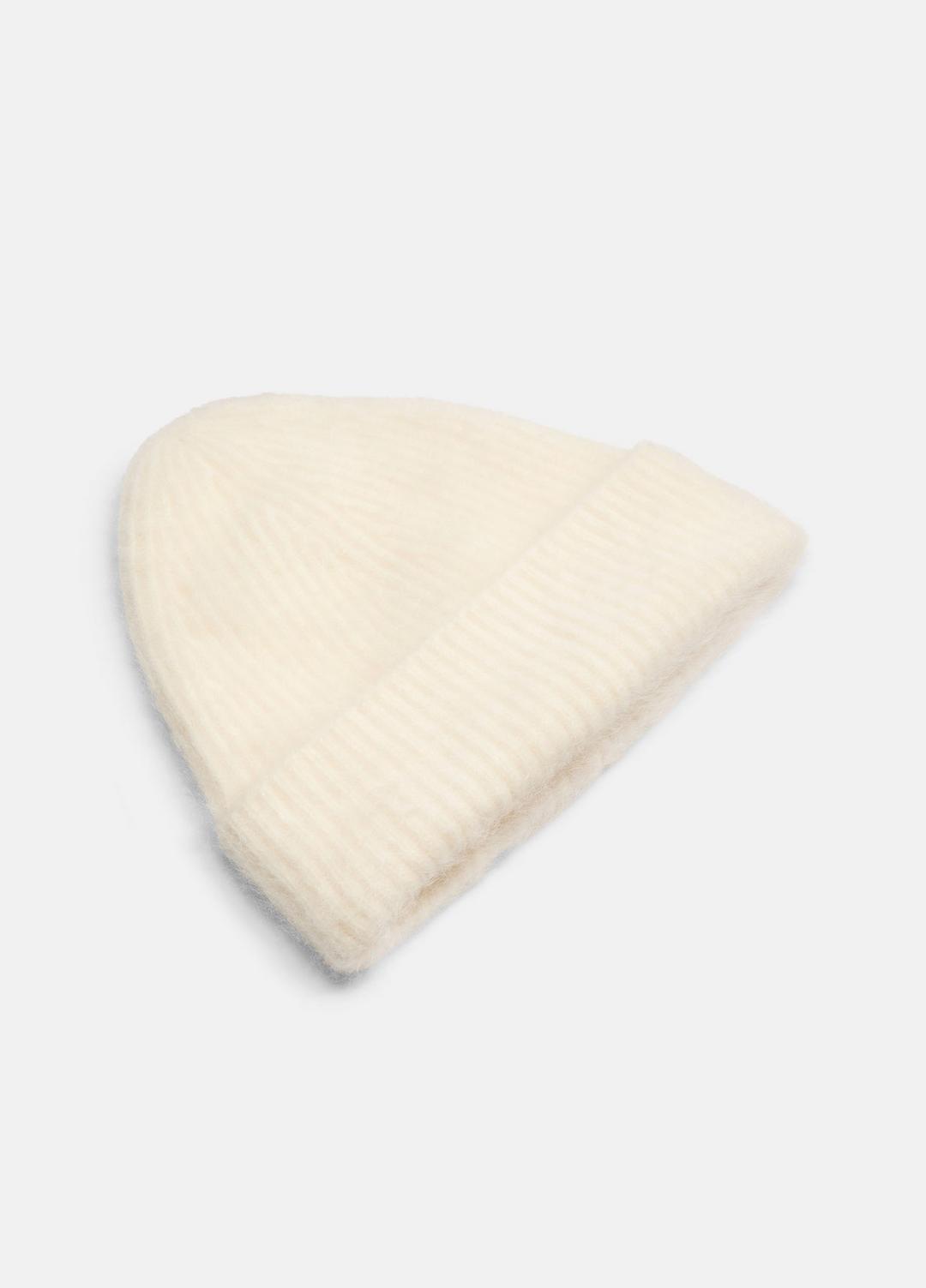 Brushed Cashmere Beanie in Scarves & Hats - IVORY | VINCE Women