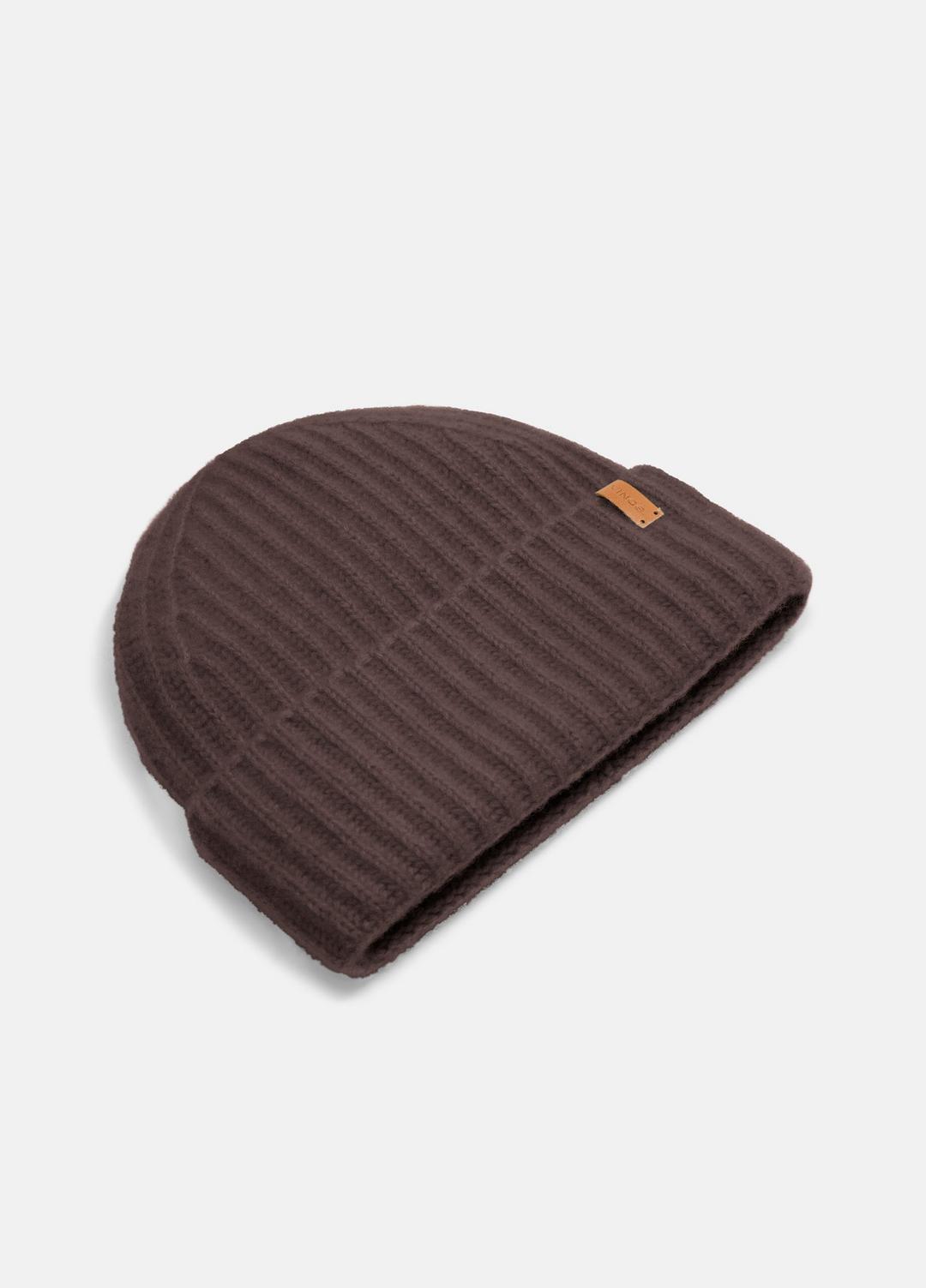 Plush Cashmere Chunky-Knit Beanie in Scarves & Hats - TRUFFLE | VINCE Women