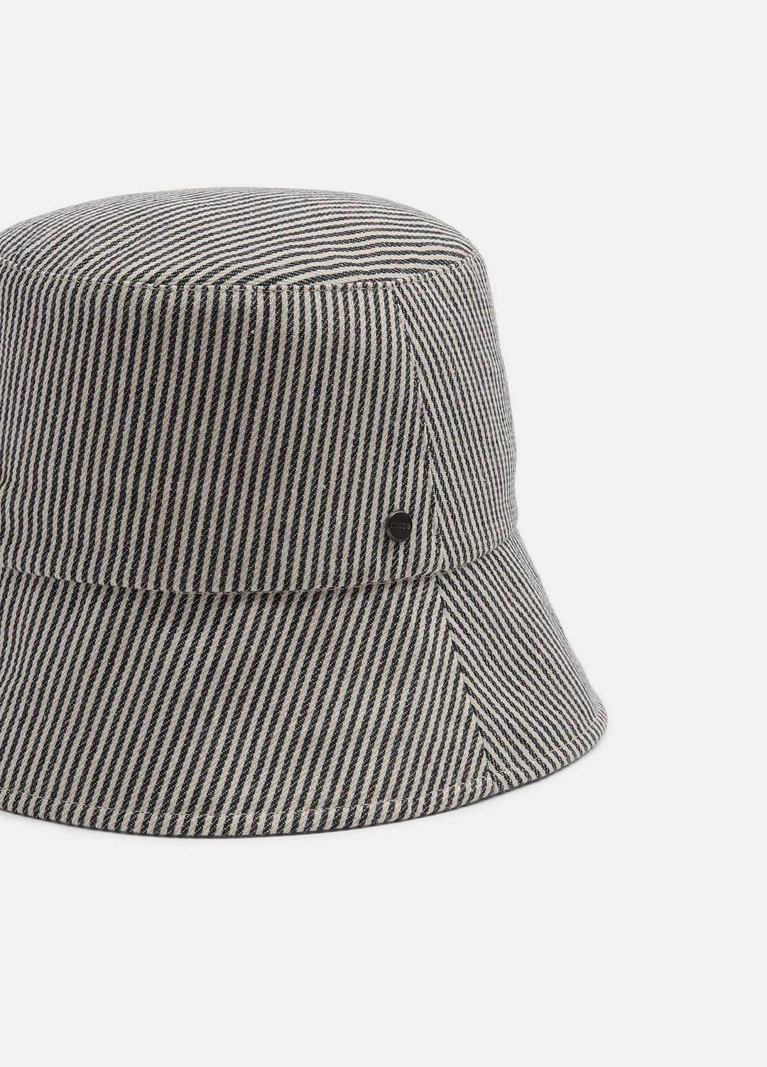 Stripe Cotton Canvas Bucket Hat in Scarves & Hats - NAVY | VINCE Women