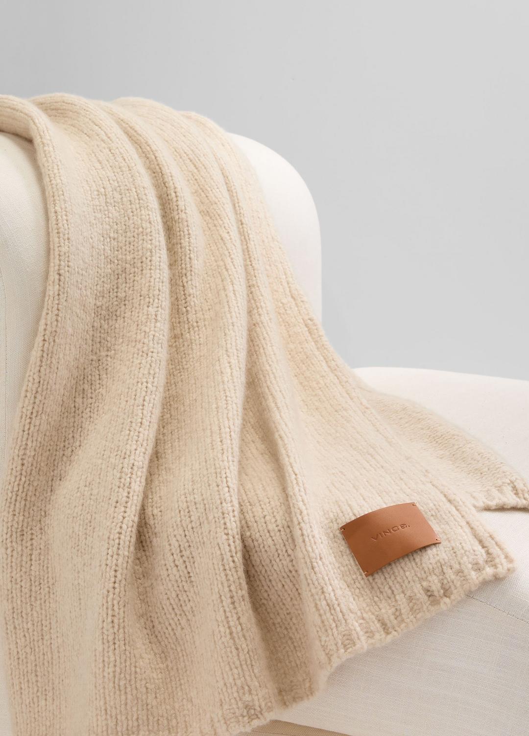 Cashmere-Silk Jersey Throw in Pillows & Blankets - LACE | VINCE Women