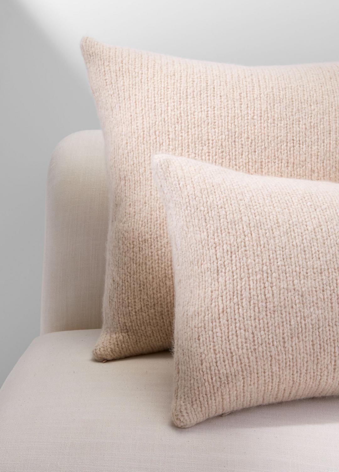 Cashmere-Silk Jersey Rectangle Pillow in Pillows & Blankets - LACE | VINCE Women