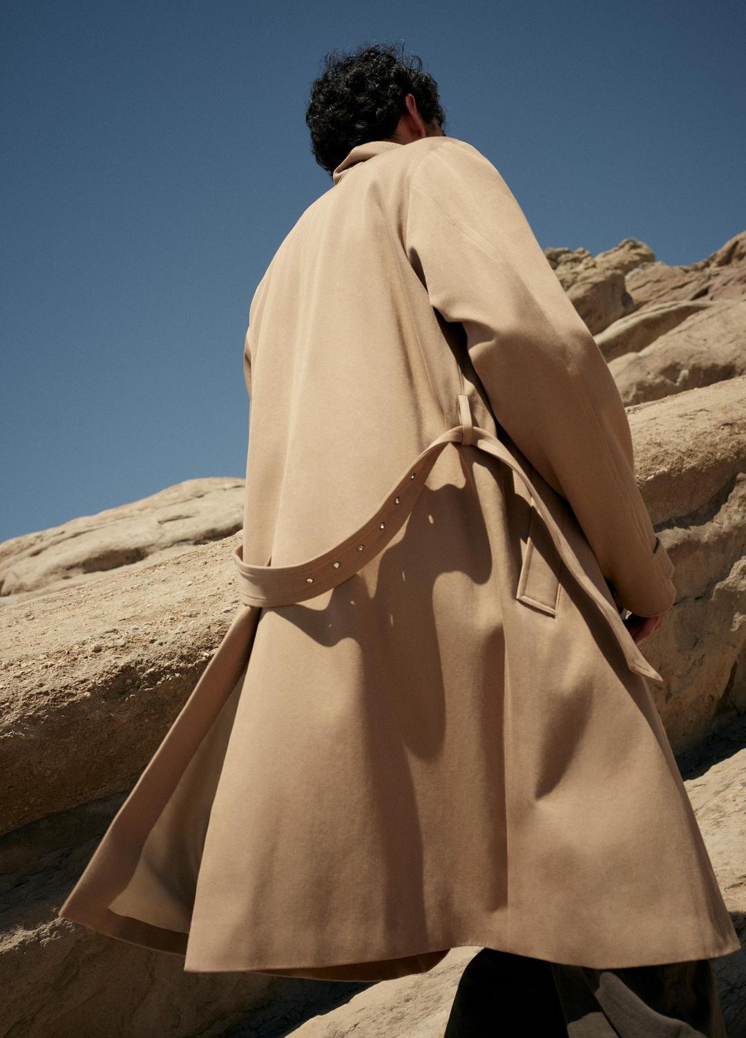 Italian Cotton Double-Breasted Trench Coat in Coats - LIGHT BEACHWOOD | VINCE Men