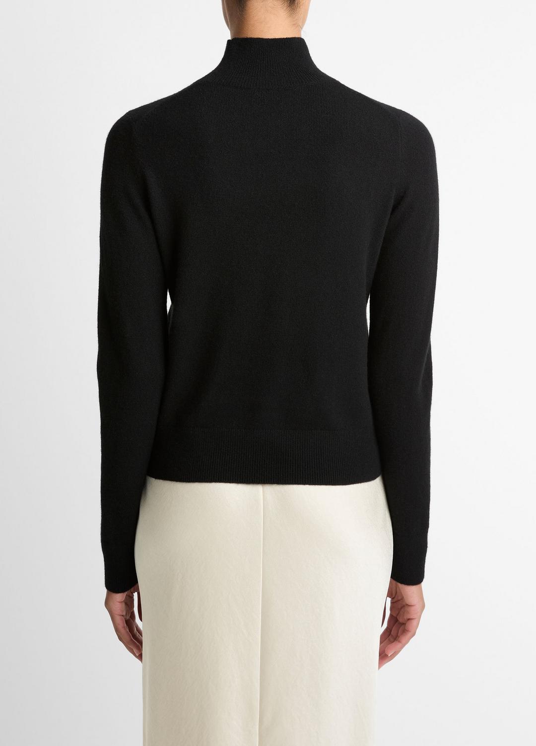VINCE Women Cashmere Turtleneck Sweater in Turtleneck BLACK