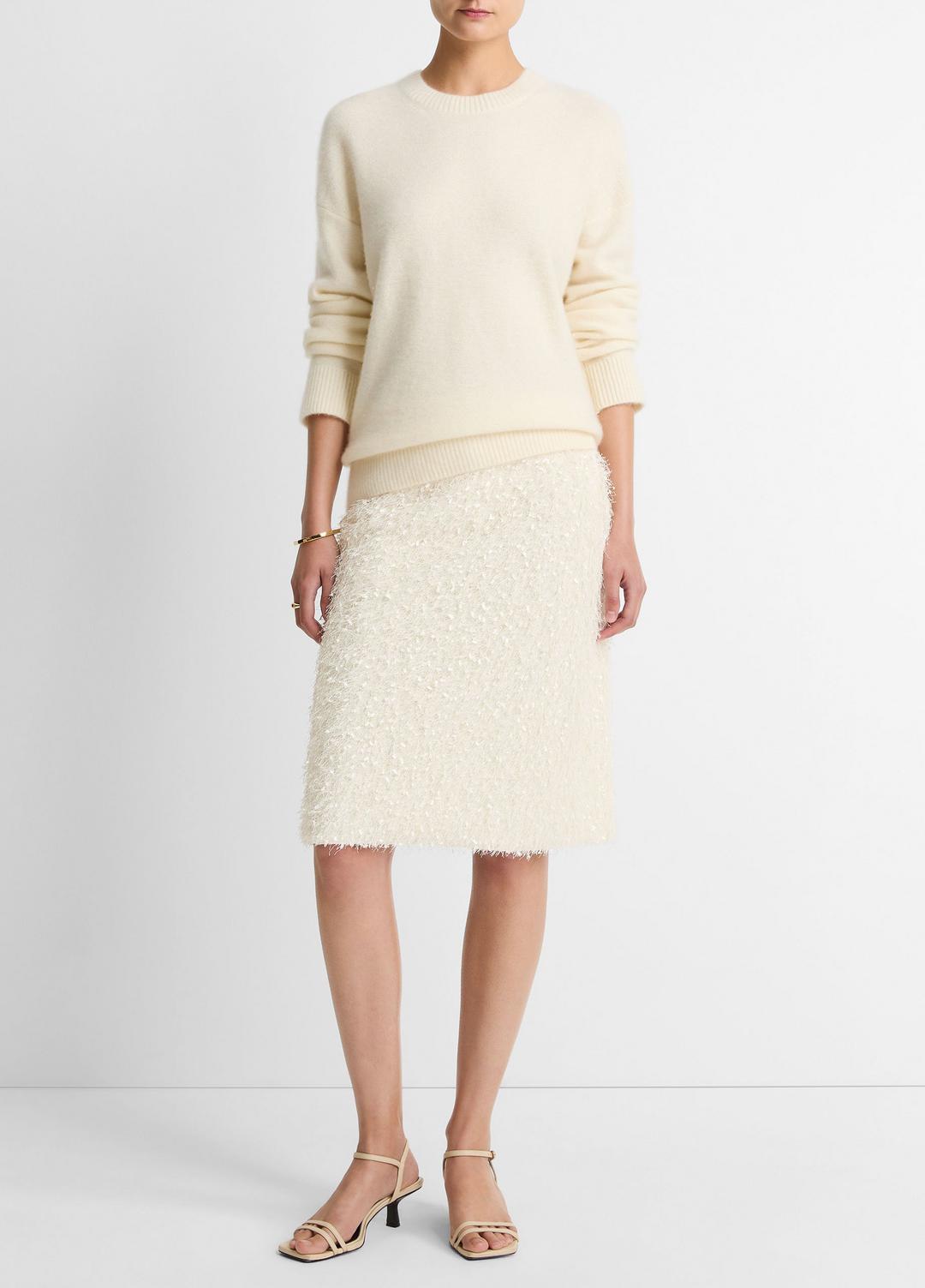 VINCE Women Plush Cashmere Crew Neck Sweater in Crew Neck OFF WHITE