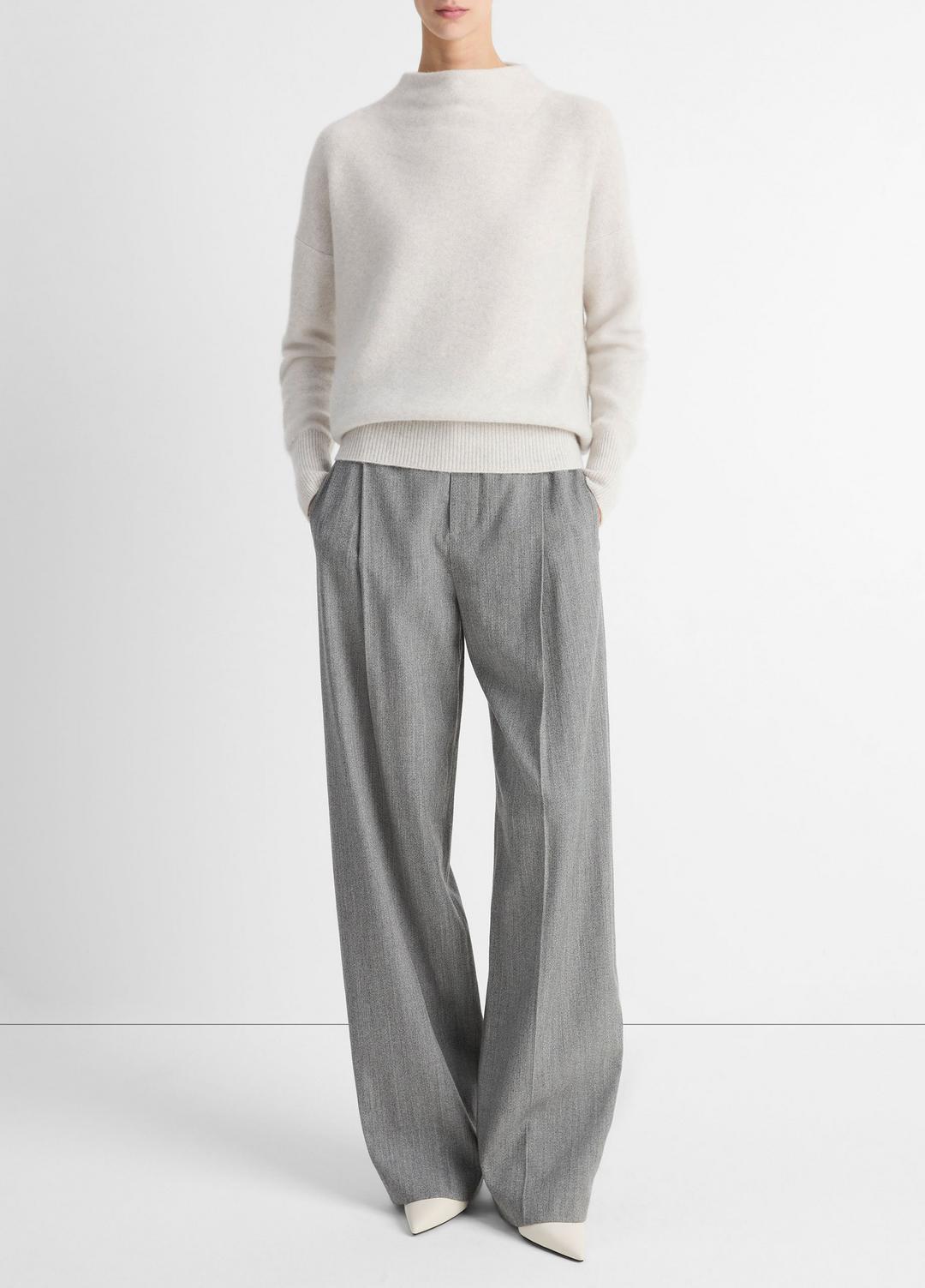 VINCE Women Plush Cashmere Funnel-Neck Sweater in Turtleneck HEATHER PLATINUM