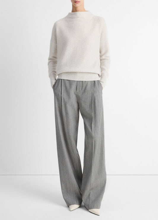 VINCE Women Plush Cashmere Funnel-Neck Sweater in Turtleneck HEATHER PLATINUM
