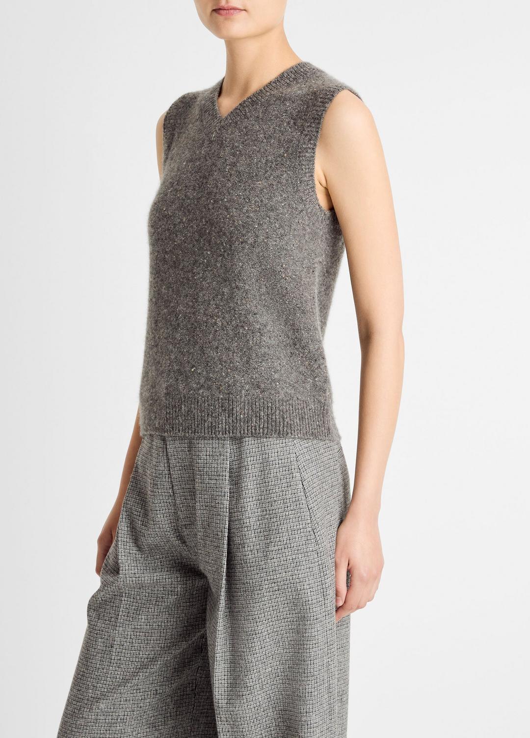 VINCE Women Donegal Plush Cashmere Sweater Vest in V-Neck MEDIUM HEATHER GREY DONEGAL