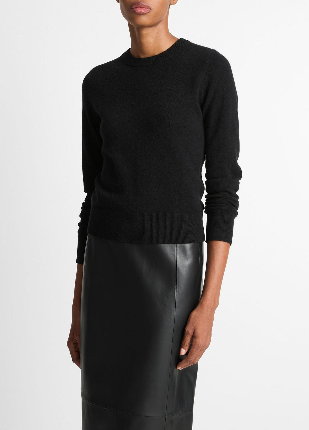 VINCE Women Cashmere Crew Neck Sweater in Crew Neck BLACK