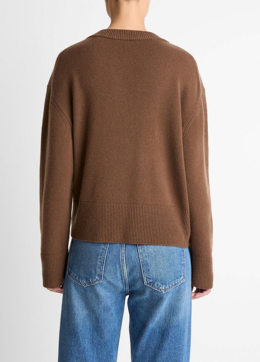 VINCE Women Wool-Cashmere V-Neck Sweater in V-Neck HAZELNUT