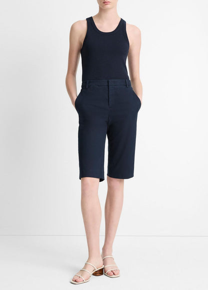VINCE Women Italian Stretch-Cotton Chino Short in Shorts COASTAL BLUE