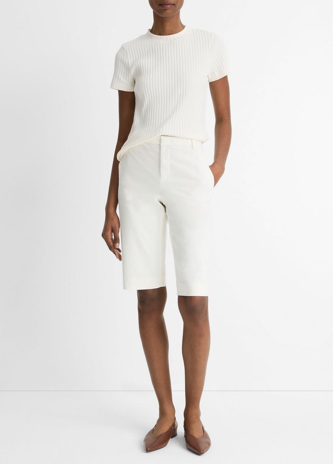 VINCE Women Italian Stretch-Cotton Chino Short in Shorts OFF WHITE