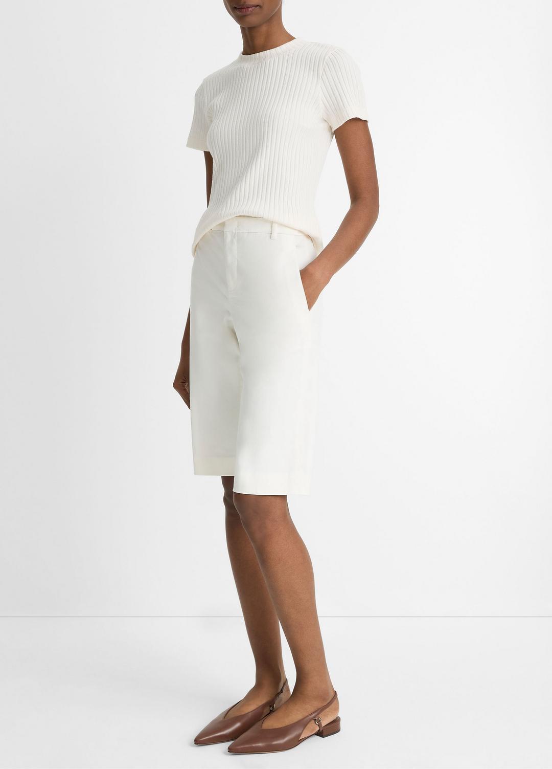 VINCE Women Italian Stretch-Cotton Chino Short in Shorts OFF WHITE