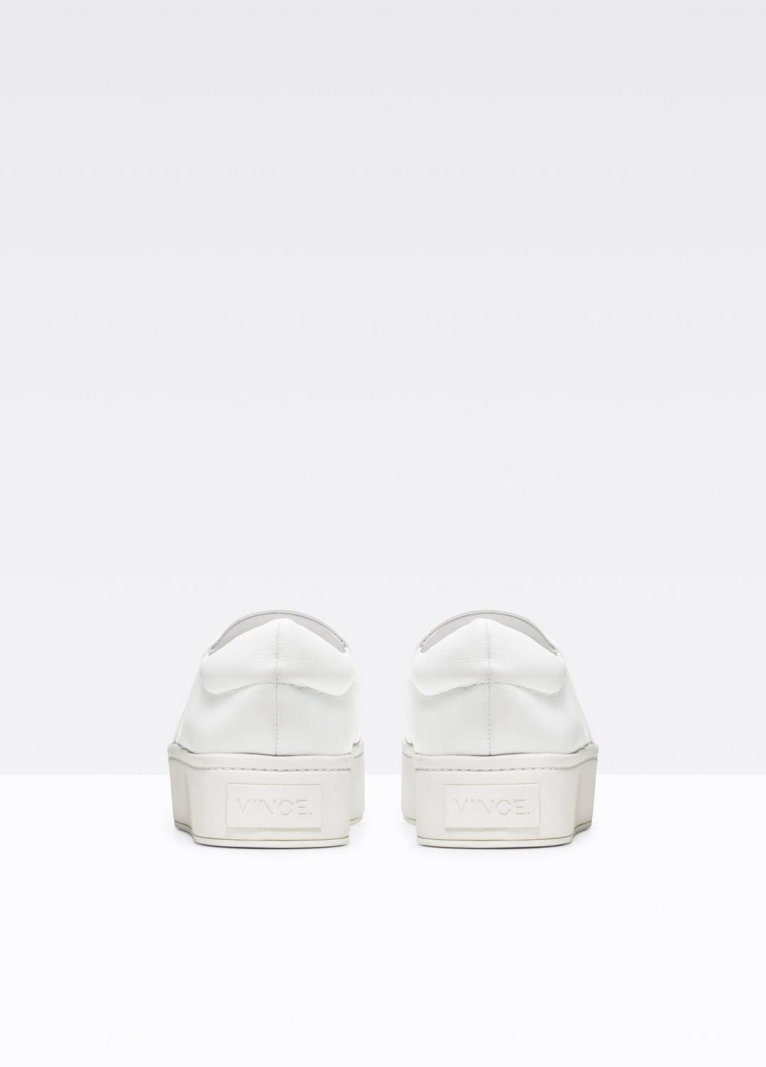 VINCE Women Leather Warren Sneaker in Sneakers PLASTER