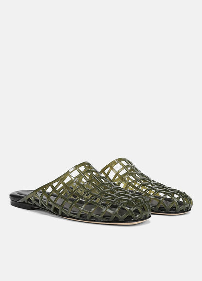 VINCE Women Barcelona Jelly Sandal in Sandals CHIVE