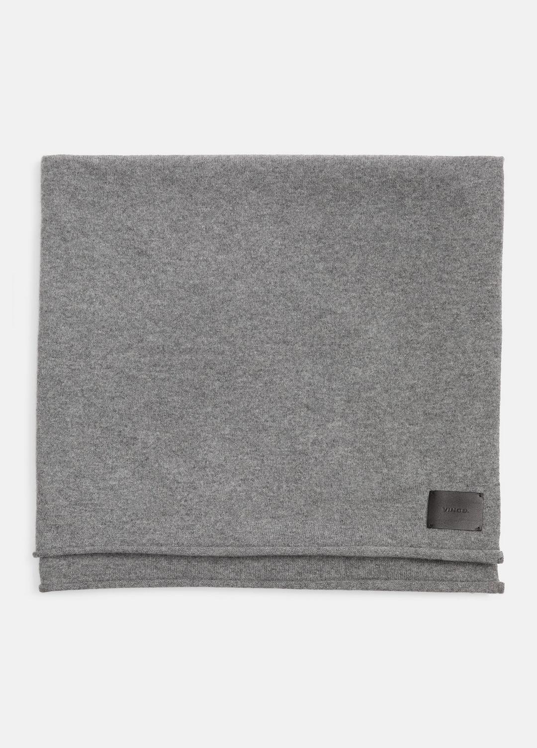 VINCE Women Plush Cashmere Blanket Wrap in Scarves & Hats MEDIUM HEATHER GREY