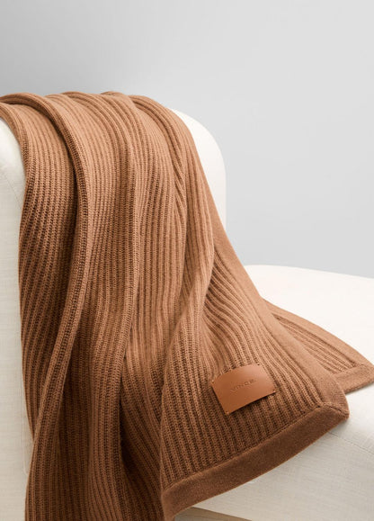 VINCE Women Wool and Cashmere Cardigan-Stitch Throw in Pillows & Blankets MINK