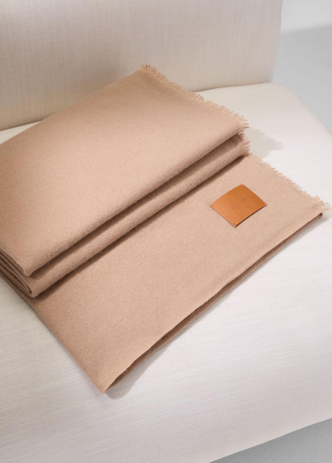VINCE Women Cashmere Reverse Jersey Throw in Pillows & Blankets CAMEL