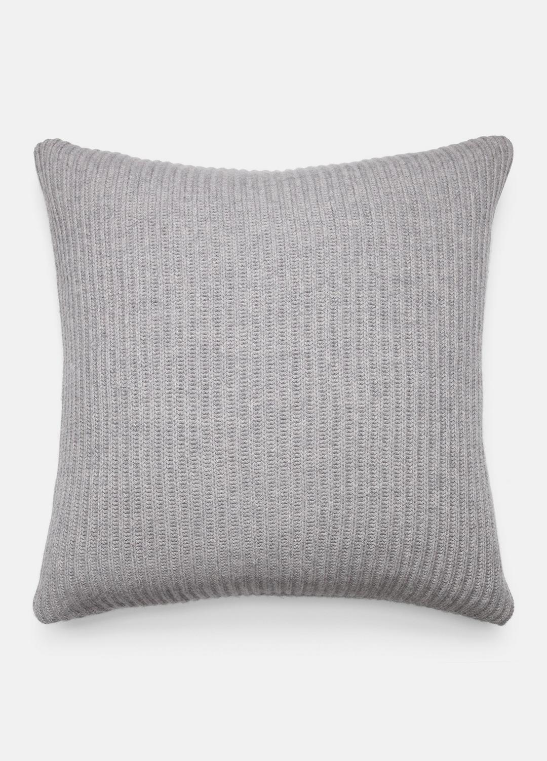 VINCE Women Wool and Cashmere Cardigan-Stitch Pillow in Pillows & Blankets HEATHER GREY