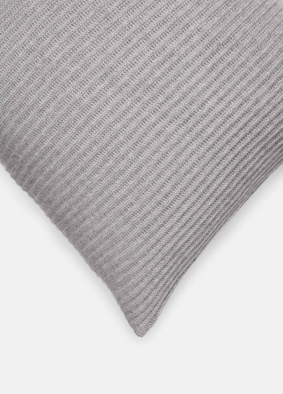 VINCE Women Wool and Cashmere Cardigan-Stitch Pillow in Pillows & Blankets HEATHER GREY