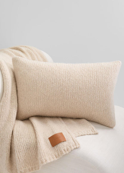 VINCE Women Cashmere-Silk Jersey Rectangle Pillow in Pillows & Blankets LACE