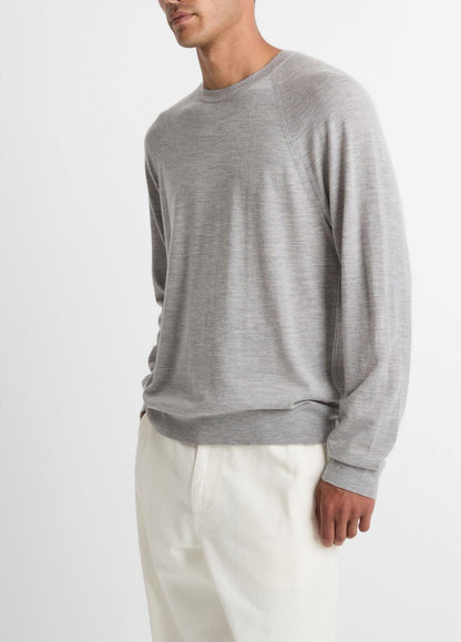 VINCE Men Featherweight Wool-Cashmere Crew Neck Sweater in Crew Neck HEATHER GREY