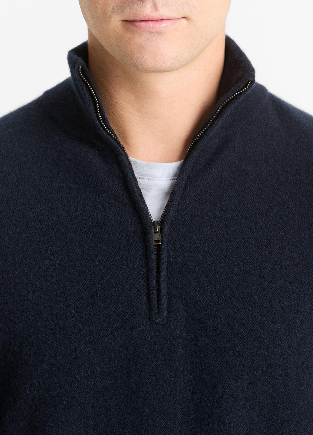 VINCE Men Plush Cashmere Quarter-Zip Sweater in Quarter Zip COASTAL BLUE