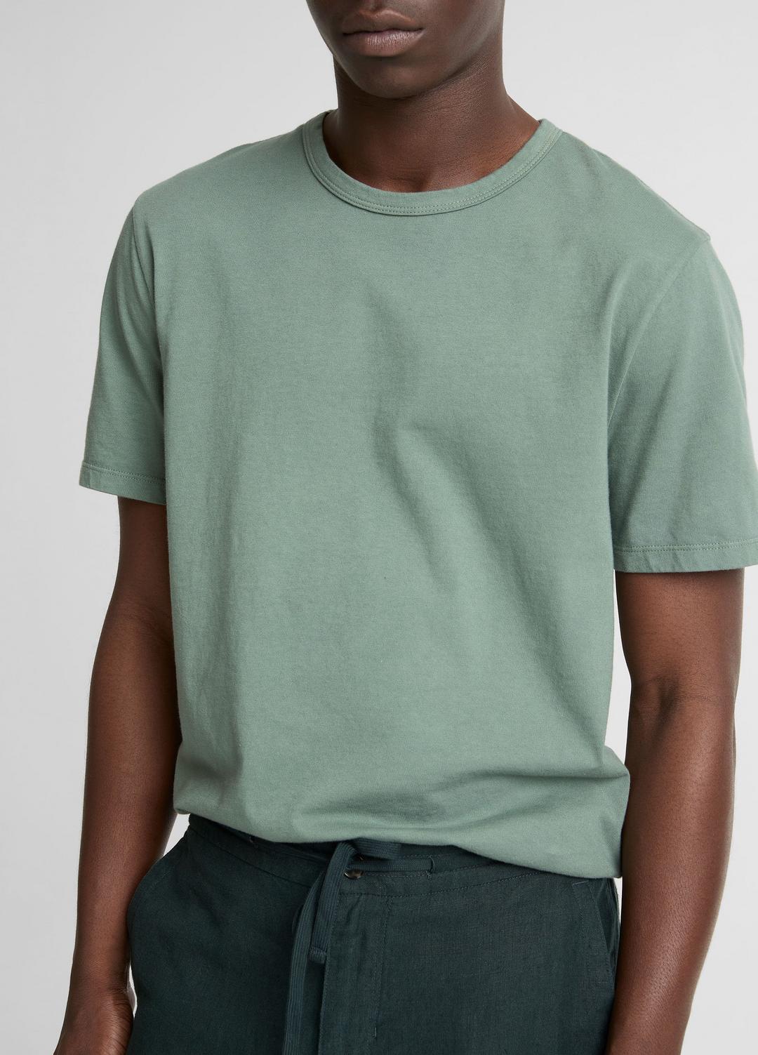 VINCE Men Garment Dye Cotton T-Shirt in Short Sleeve WASHED LAUREL