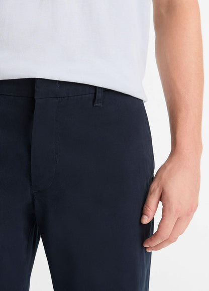 VINCE Men Dylan Slim Cotton Chino Pant in Trousers COASTAL BLUE
