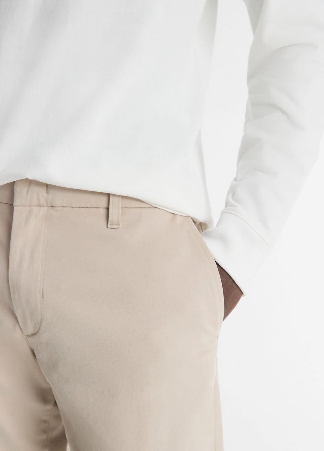 VINCE Men Dylan Slim Cotton Chino Pant in Trousers CAHUENGA KHAKI