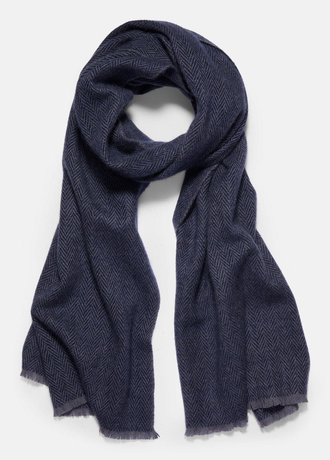 VINCE Men Herringbone Cashmere Scarf in Scarves & Hats COASTAL BLUE/IRIS BLUE